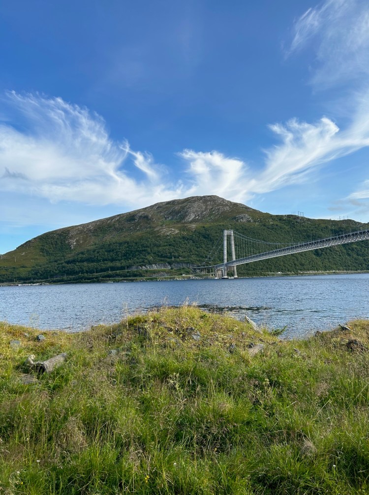 Kvalsundin silta ja Hammerfest